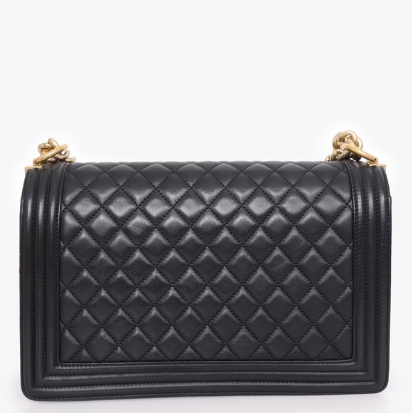 CHANEL™ 2017 BLACK QUILTED LEATHER NEW MEDIUM BOY BAG - Picture 5 of 5